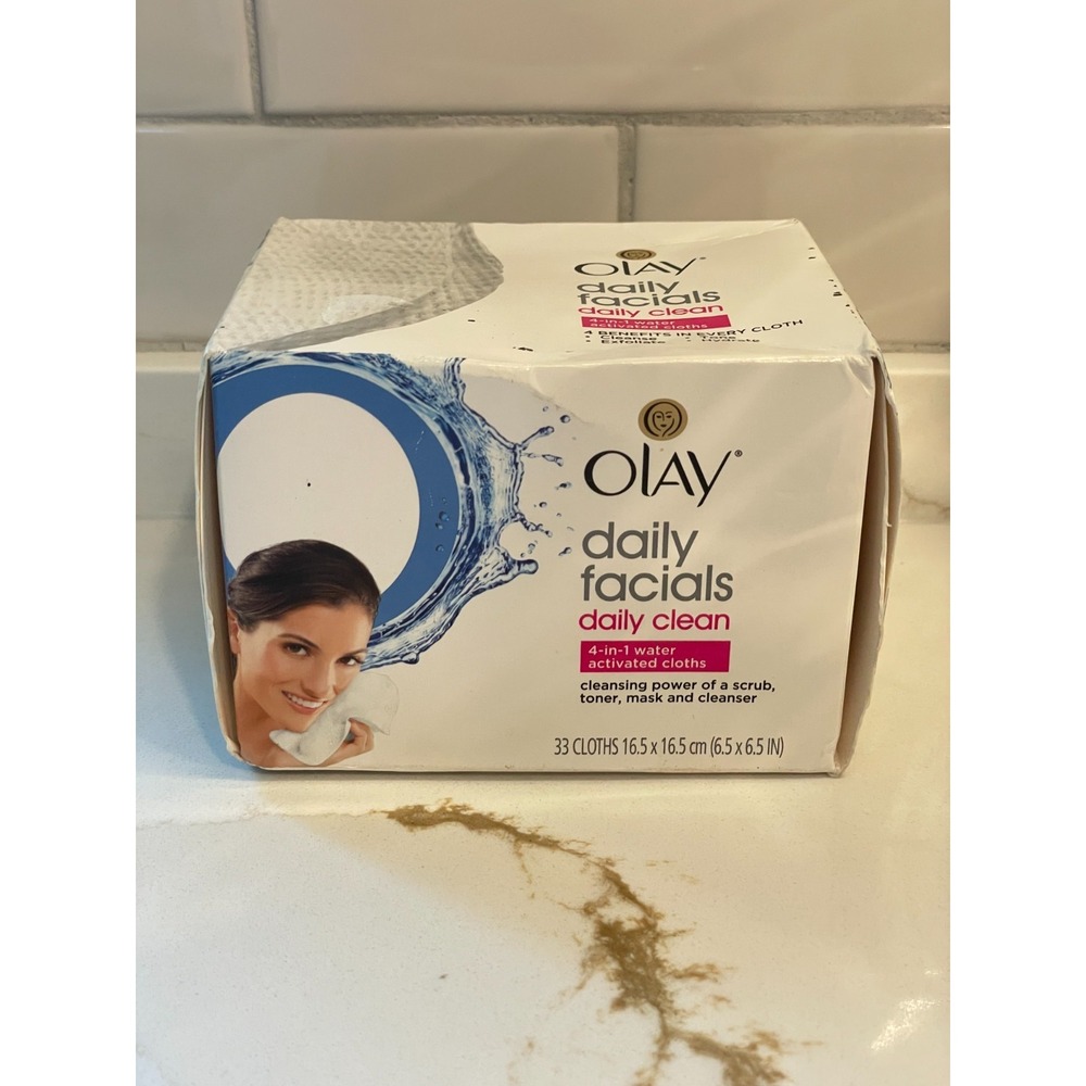 Olay Daily Facials Daily Clean 4-in-1 Cleansing Wipes‎ 33 Cloths Water Activated